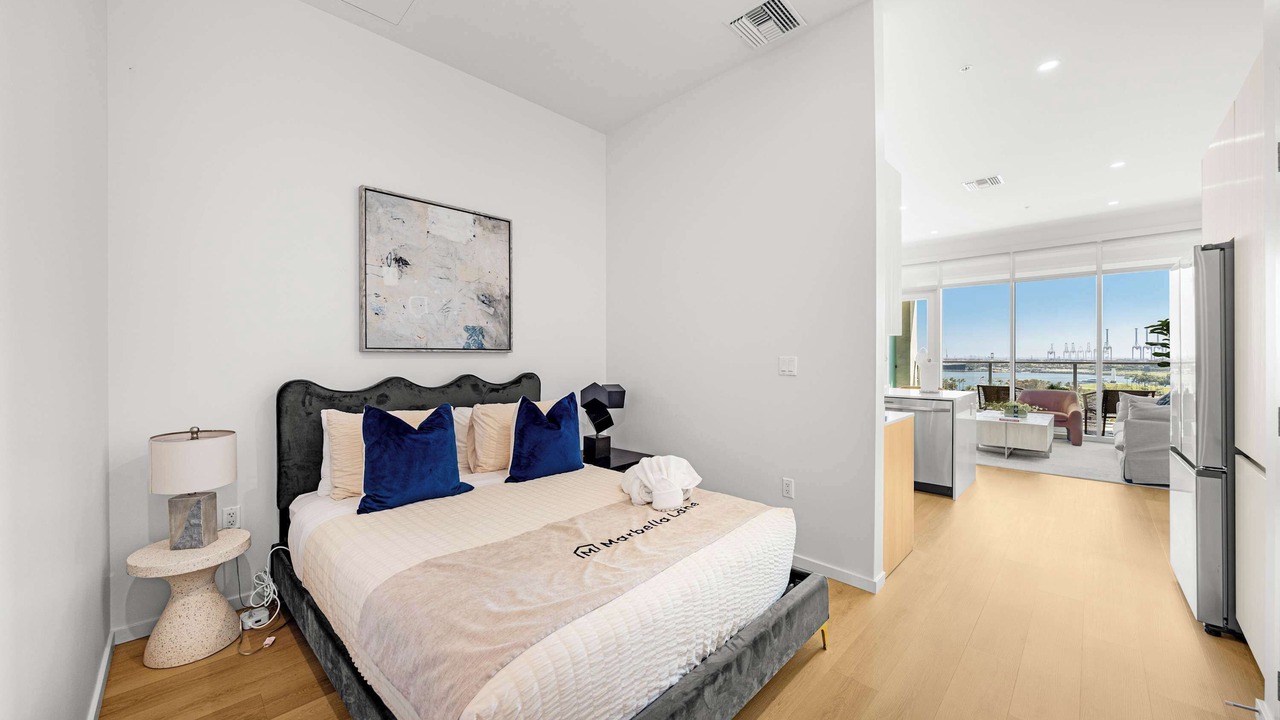 Photo of Bedroom in Waterfront