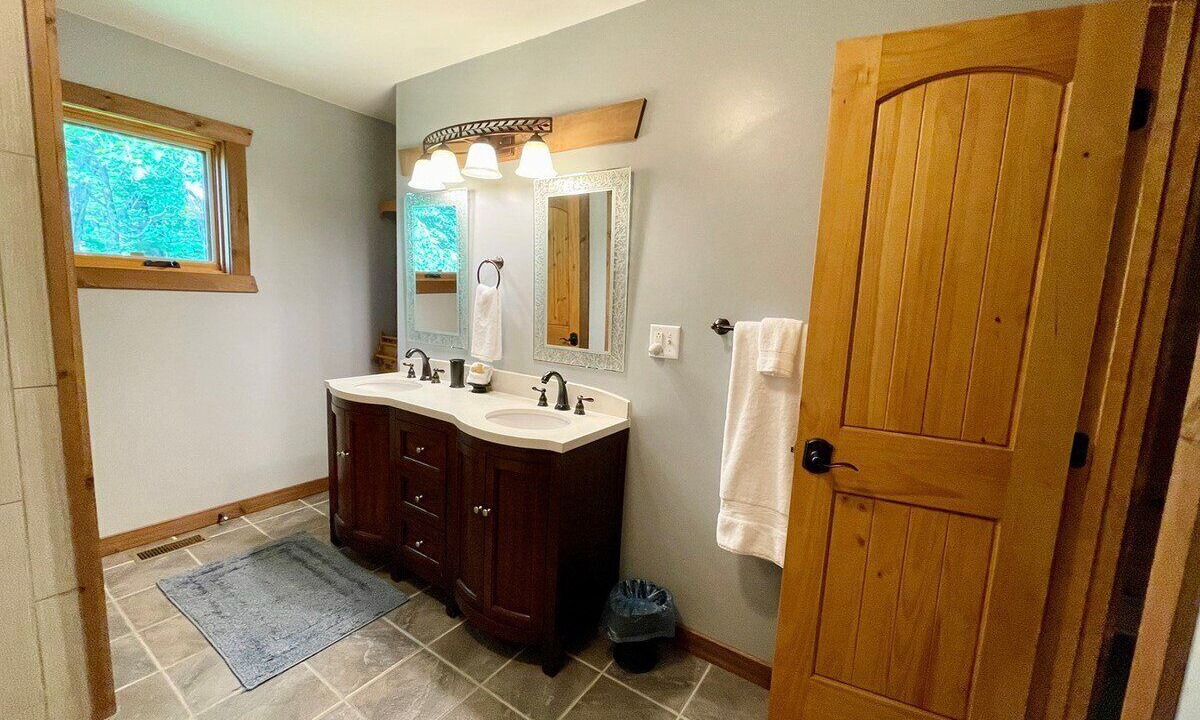 Photo of Bathroom in Todd