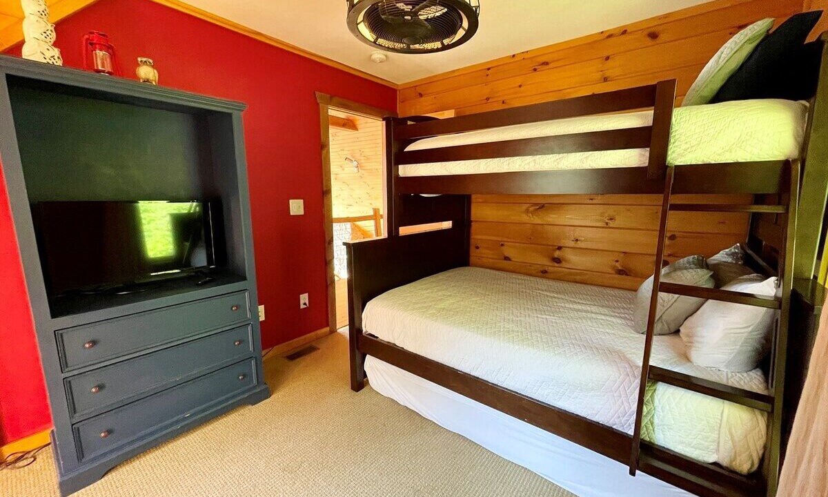 Photo of Bedroom in Todd