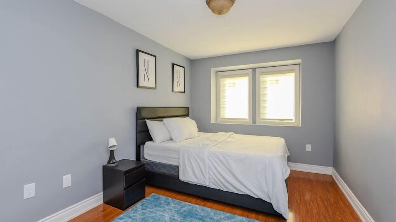 Photo of Bedroom in Lisgar