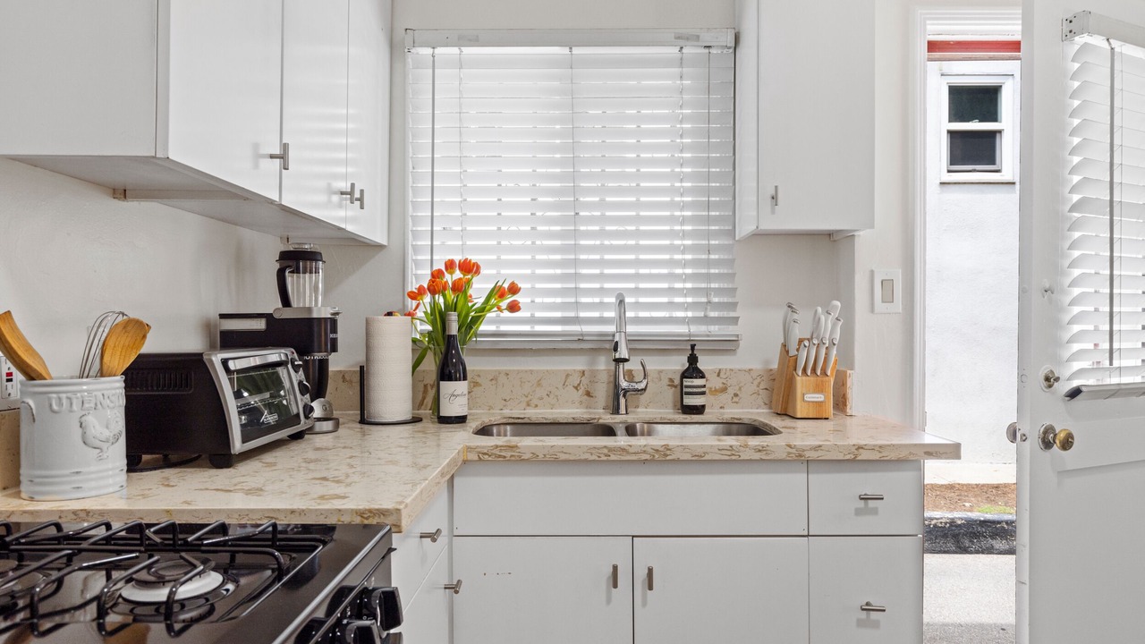 Photo of Kitchen in Hollywood Hills West