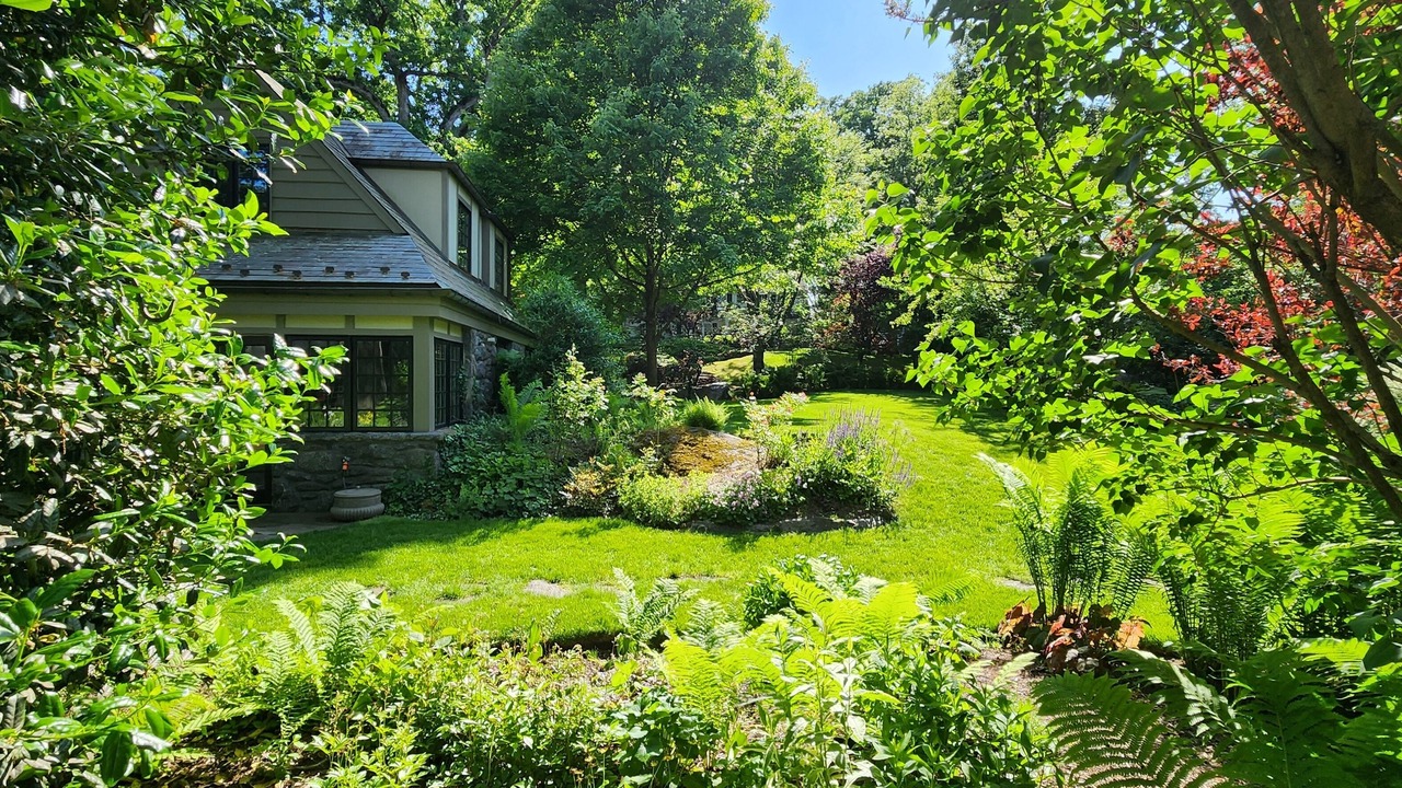 Photo of Outdoor in Larchmont