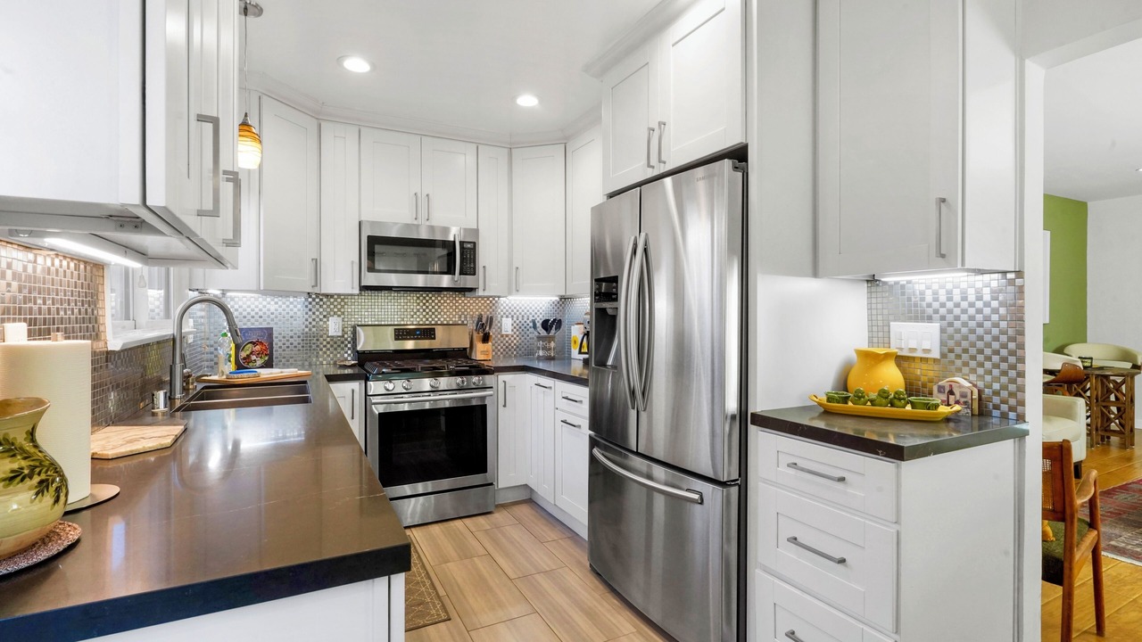 Photo of Kitchen in Woodland Hills