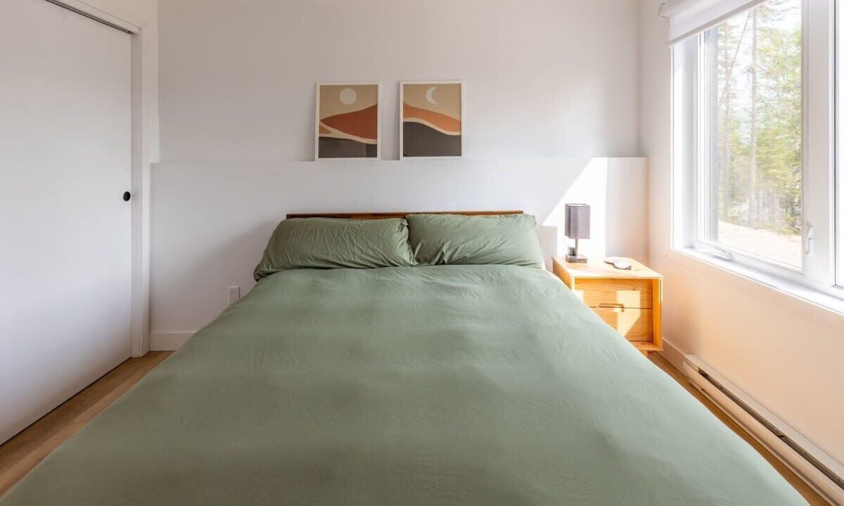 Photo of Bedroom in Pohenegamook