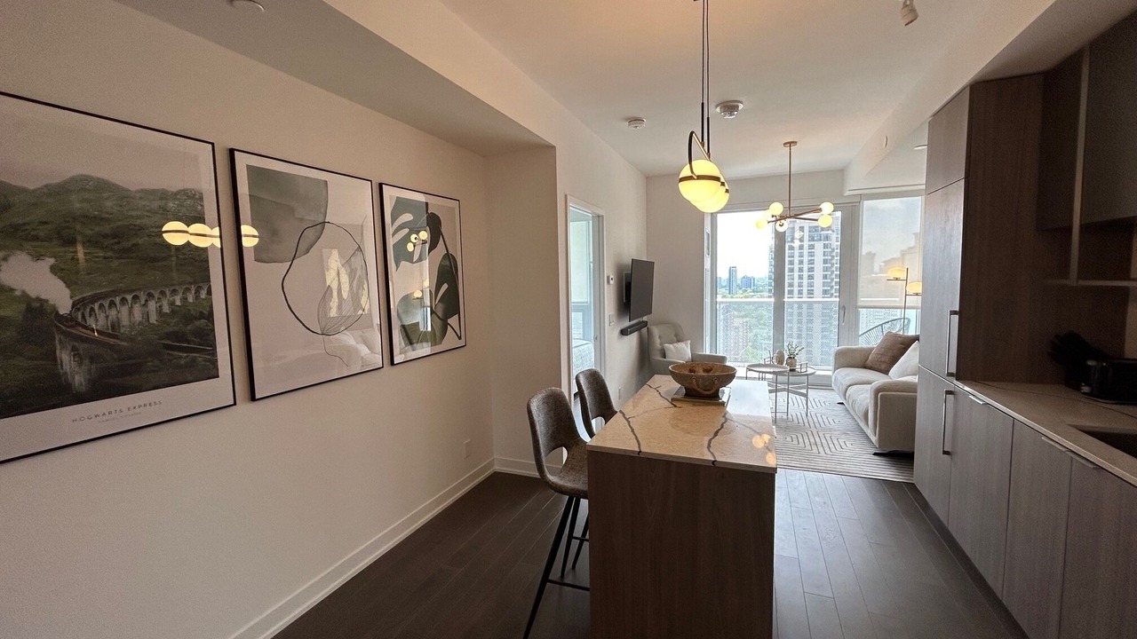 Photo of Livingroom in Willowdale
