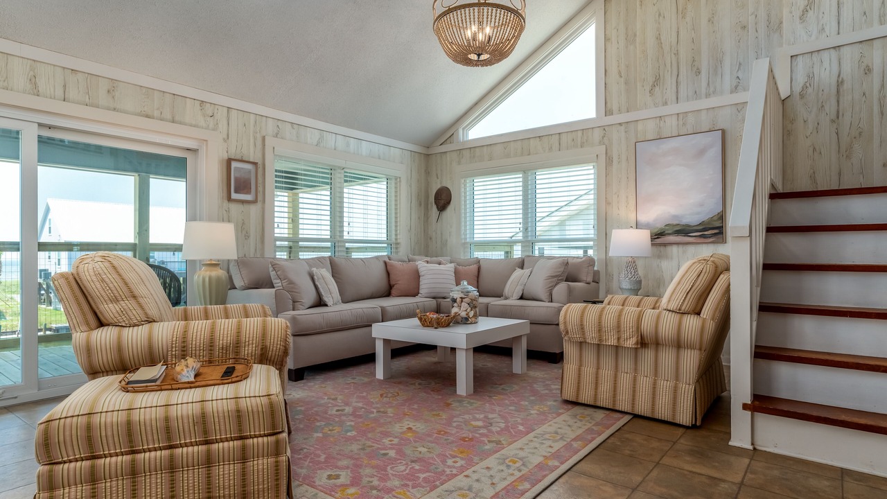 Photo of Bedroom in Silver Cay