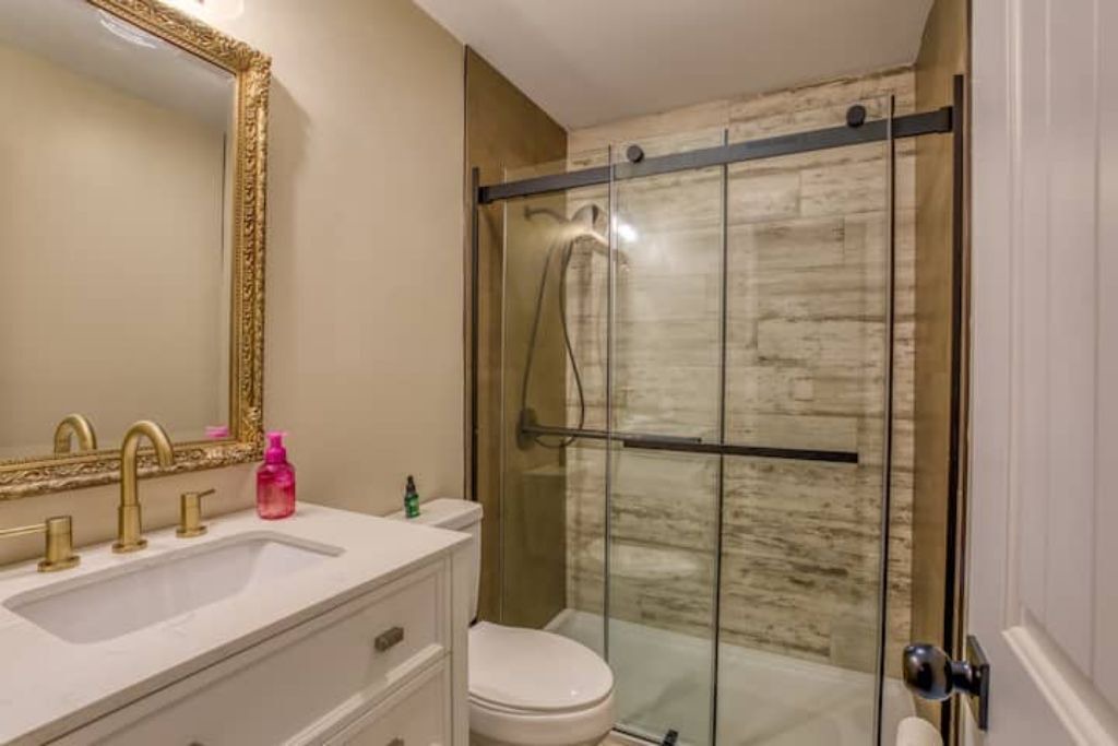 Photo of Bathroom in Muscle Shoals