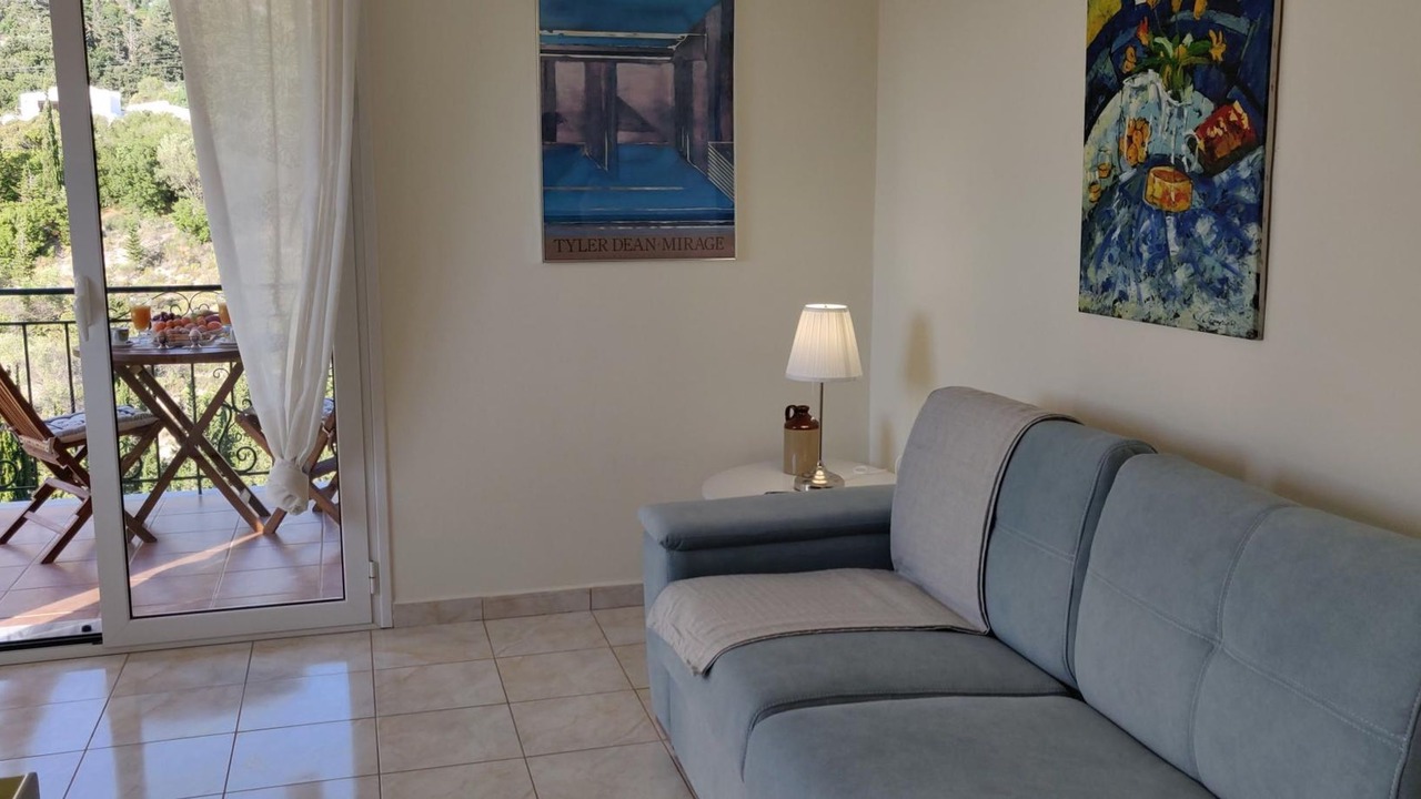 Photo of Bedroom in Dhrakata