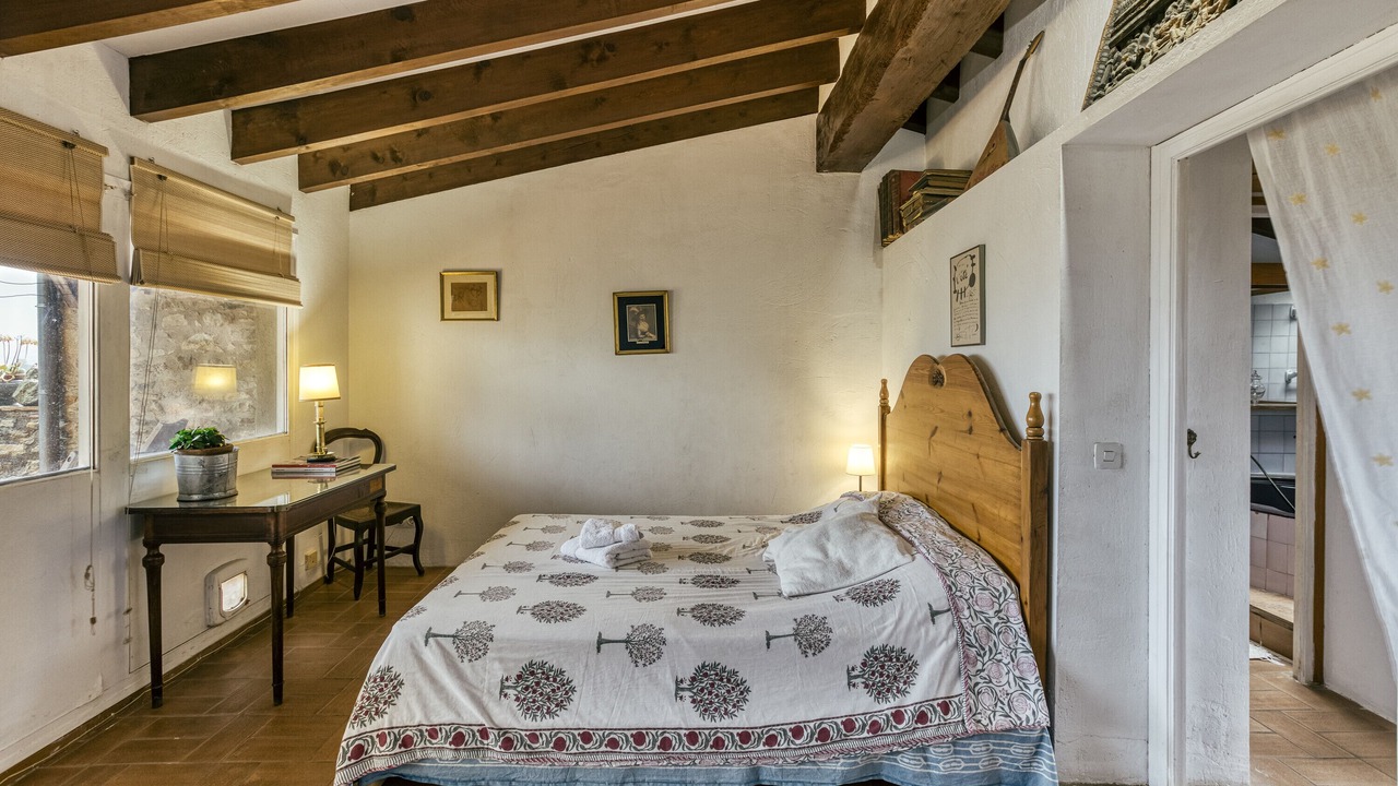 Photo of Bedroom in Palau-Sator