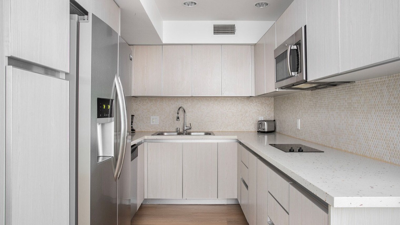 Photo of Kitchen in West Los Angeles