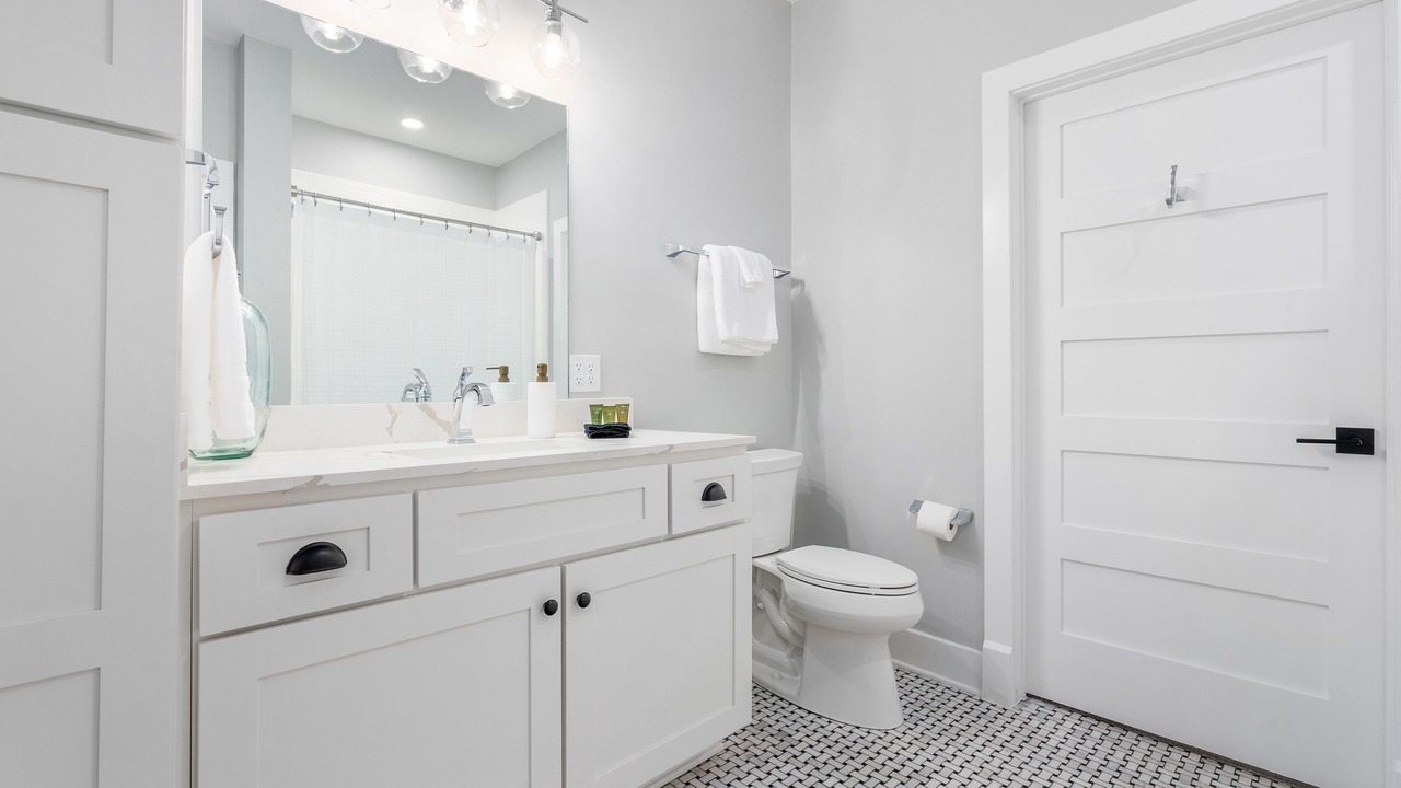Photo of Bathroom in Auburn