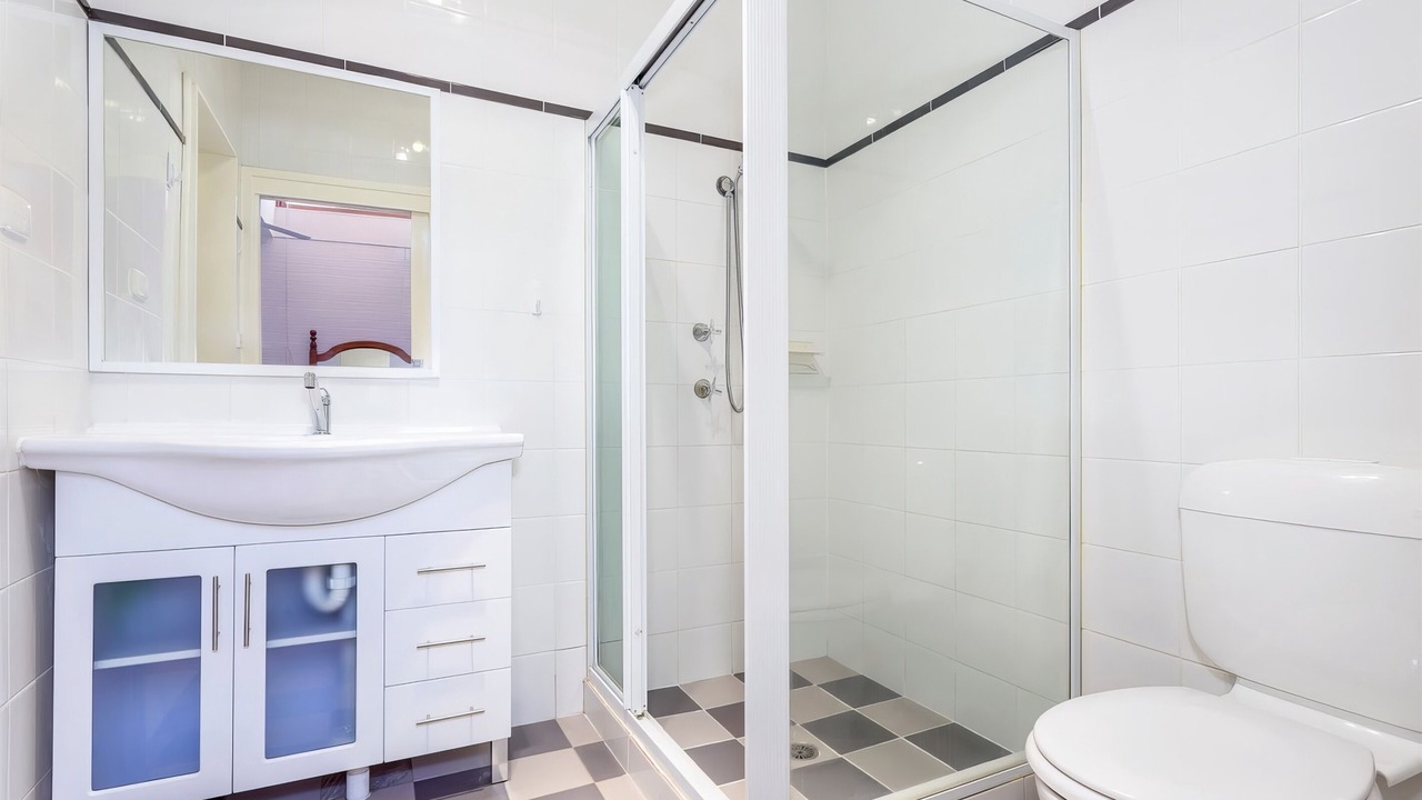 Photo of Bathroom in Greenway