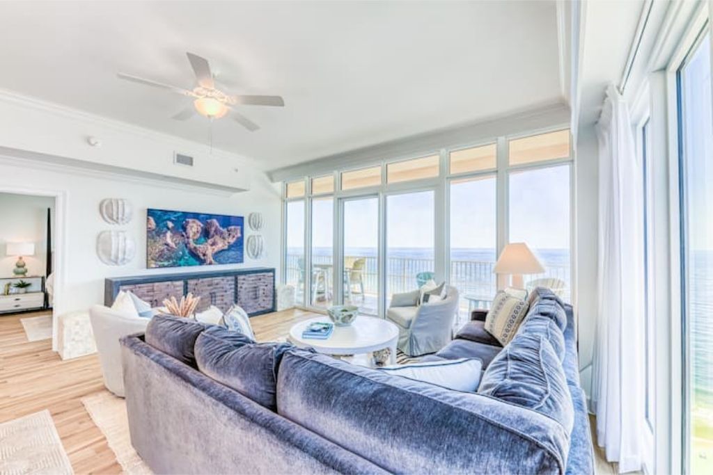 Photo of Livingroom in Orange Beach