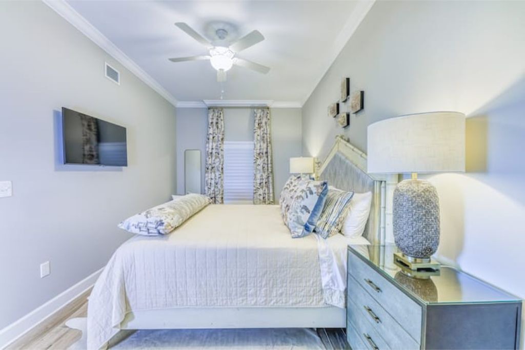 Photo of Bedroom in Orange Beach