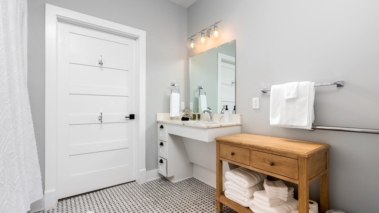 Photo of Bathroom in Auburn