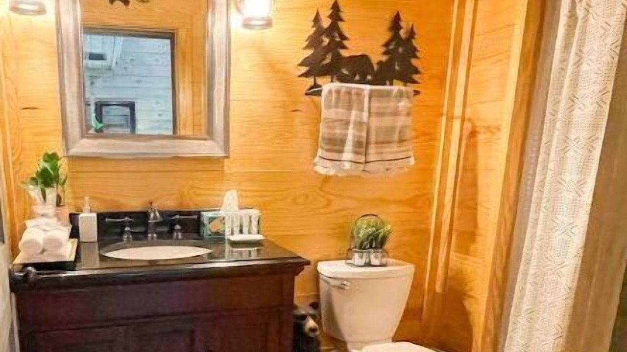 Photo of Bathroom in Duncanville