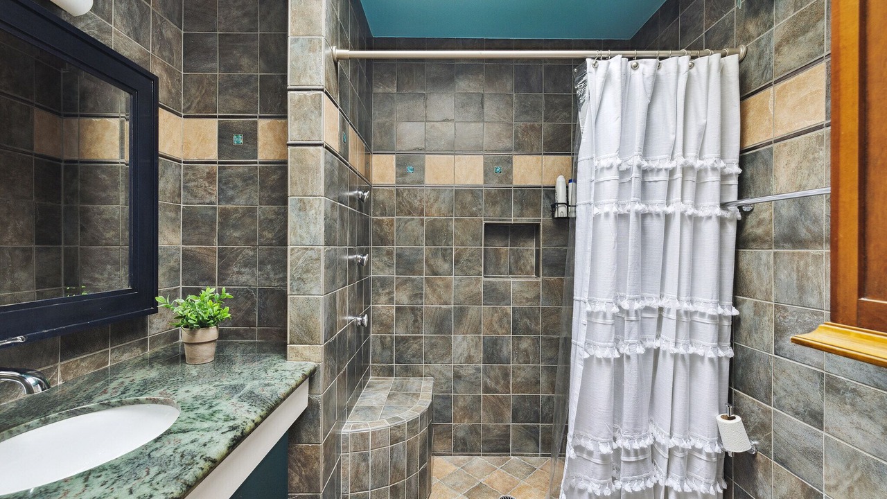 Photo of Bathroom in Sunset District