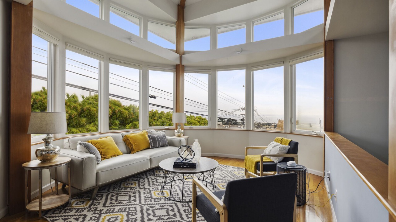 Photo of Livingroom in Sunset District