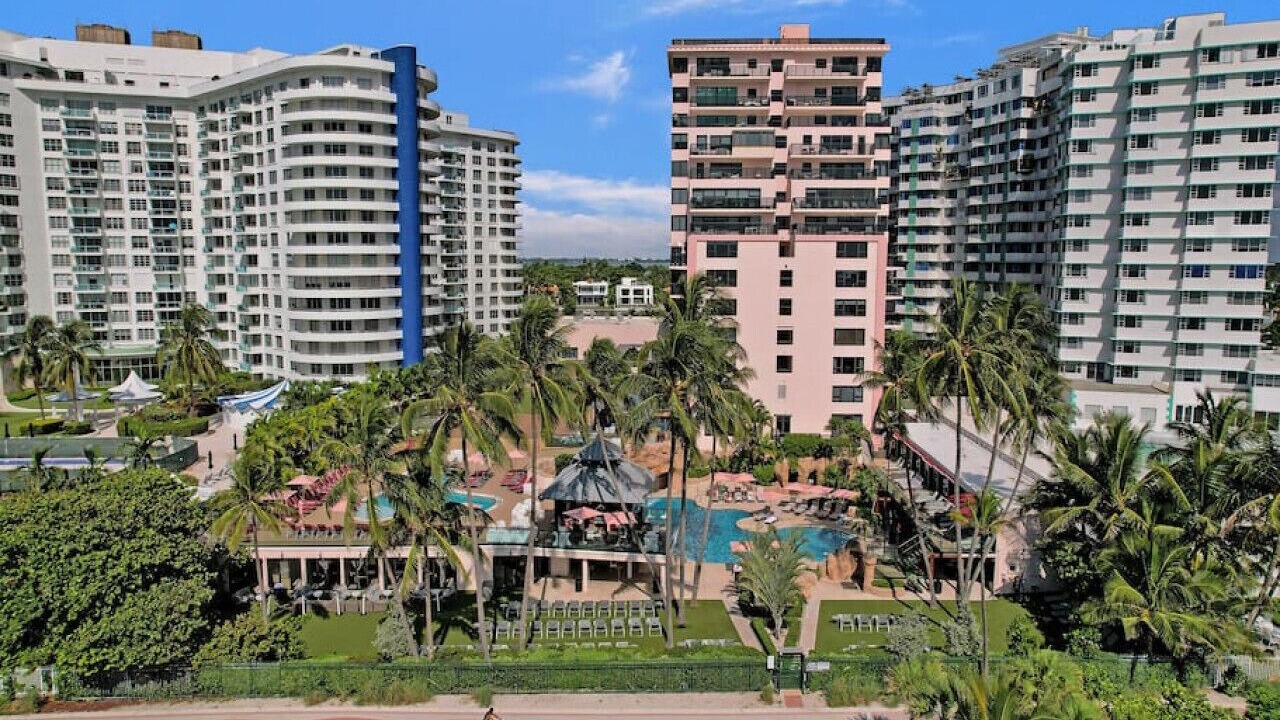 Photo of Outdoor in Mid Beach