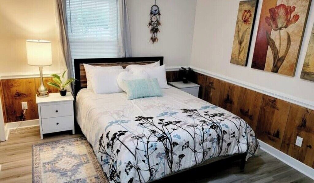 Photo of Bedroom in Cape Fear