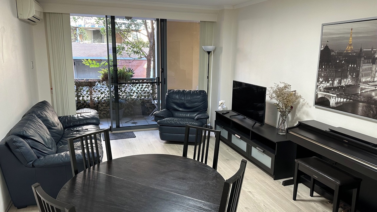 Photo of Livingroom in Pyrmont