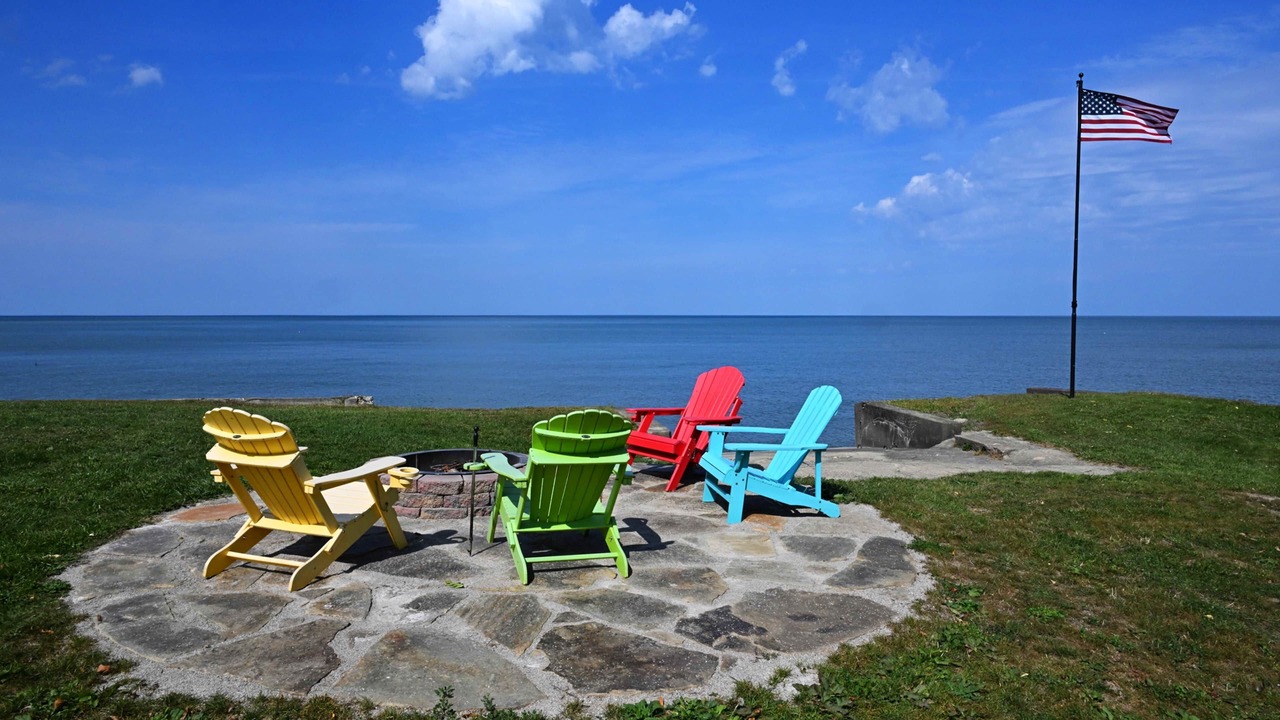 Photo of Others in Madison Beach