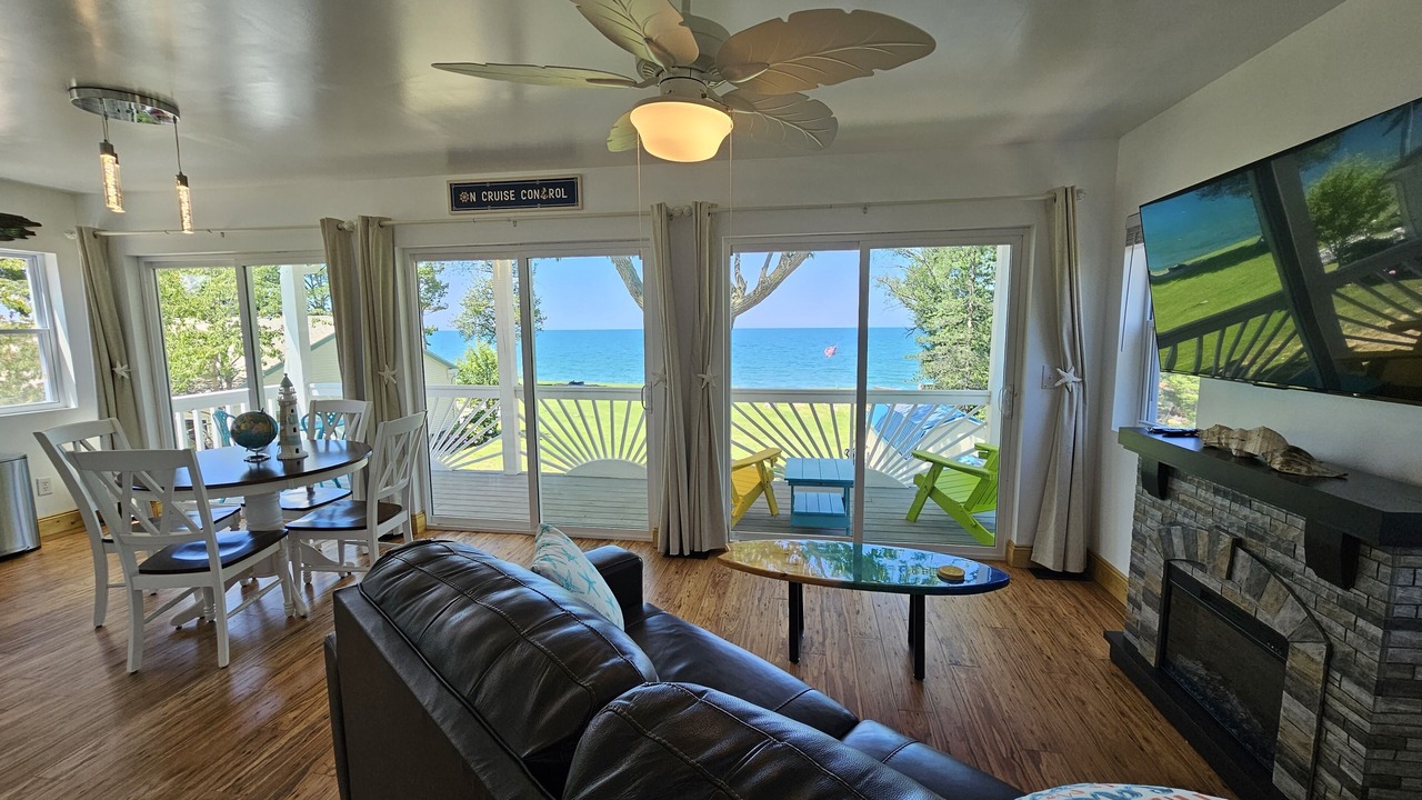 Photo of Livingroom in Madison