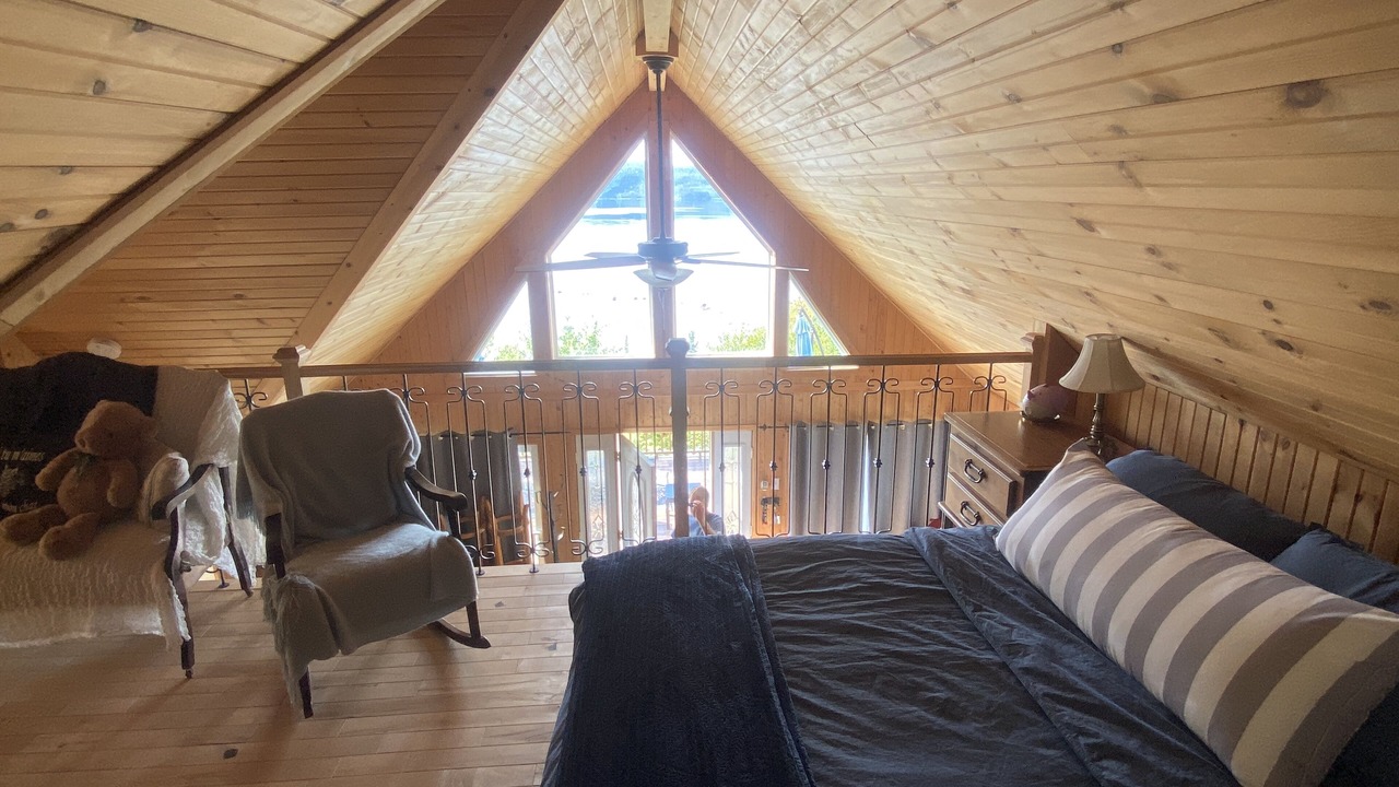 Photo of Bedroom in Sacre Coeur