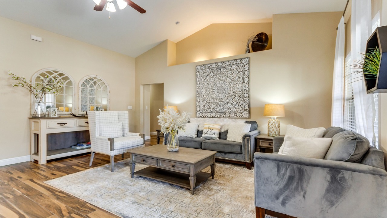 Photo of Livingroom in Brent