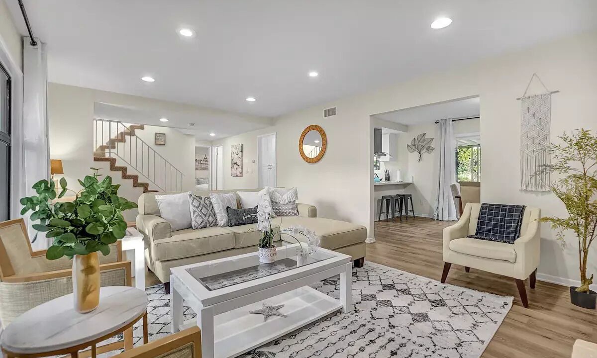 Photo of Livingroom in Hacienda Heights