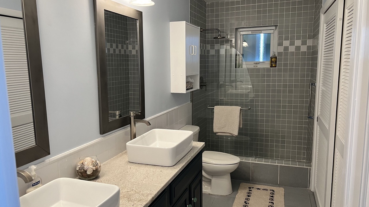 Photo of Bathroom in Freeport