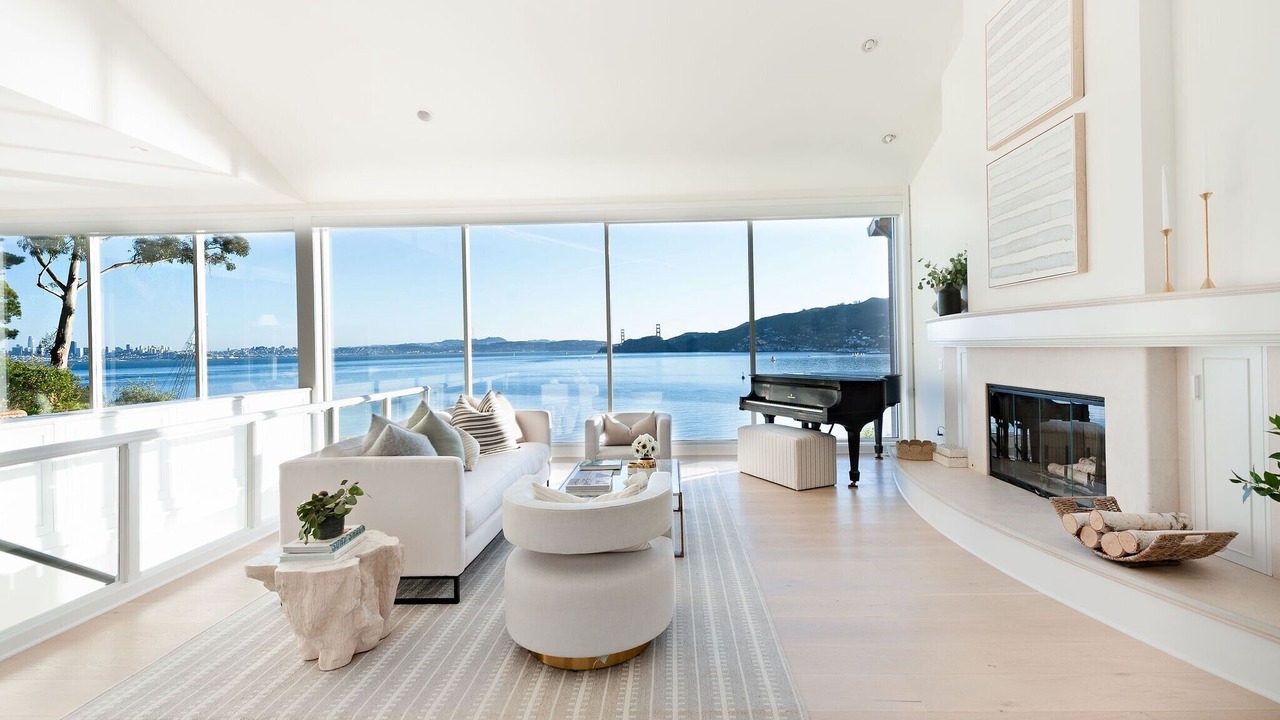 Photo of Livingroom in Belvedere Tiburon