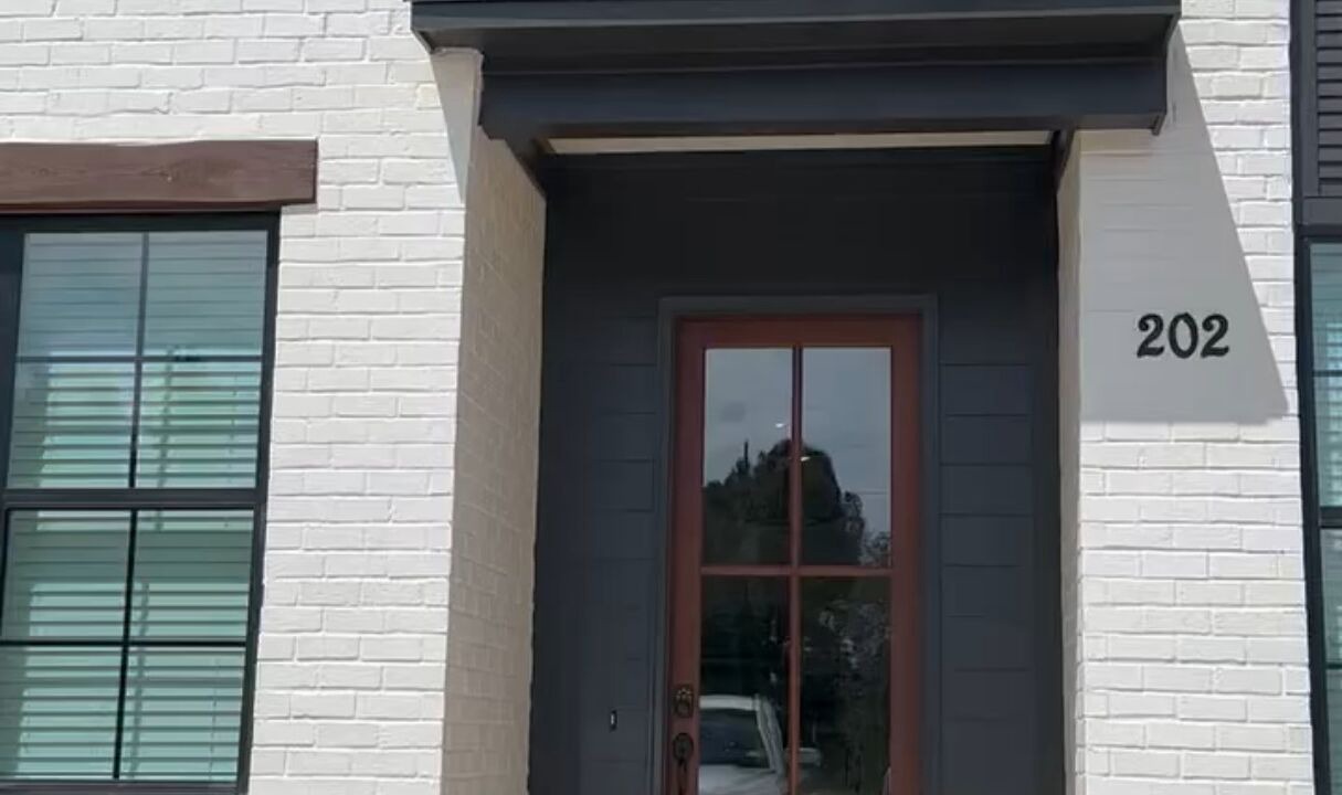 Photo of Outdoor in Starkville