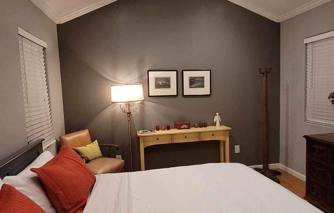 Photo of Bedroom in Anaheim Colony Historic District