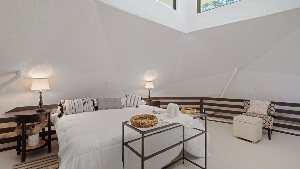 Photo of Bedroom in Stone County