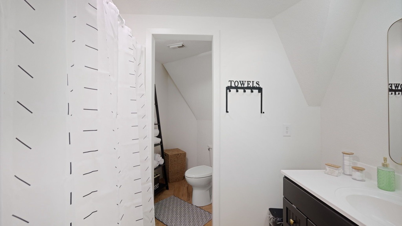 Photo of Bathroom in Stone County