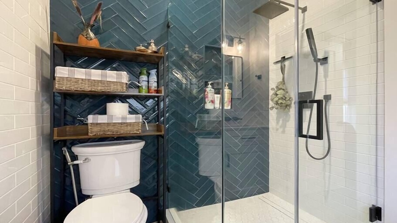 Photo of Bathroom in Central Sacramento