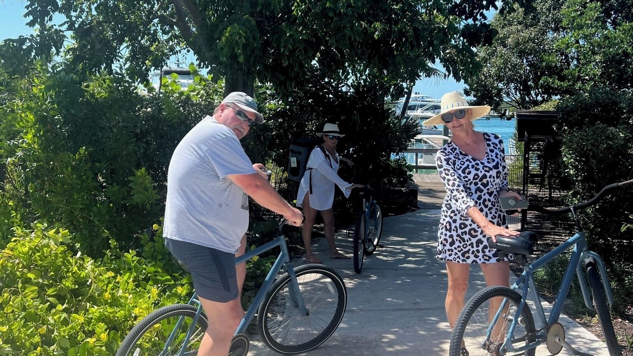 Photo of Others in Paradise Island