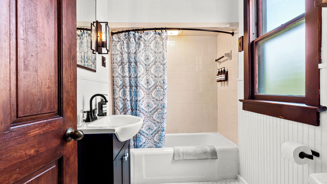 Photo of Bathroom in Catskill