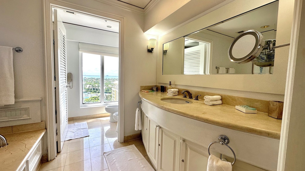 Photo of Bathroom in Key Biscayne