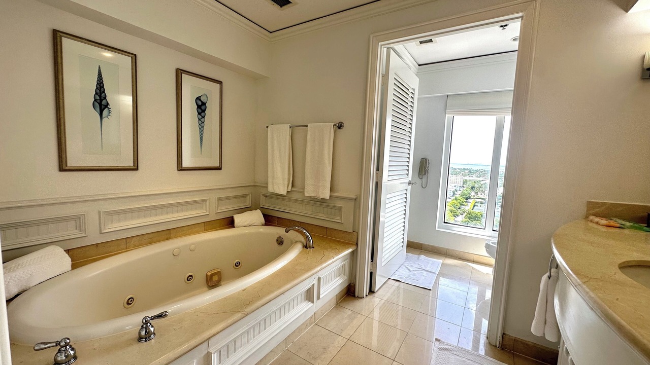 Photo of Bathroom in Key Biscayne