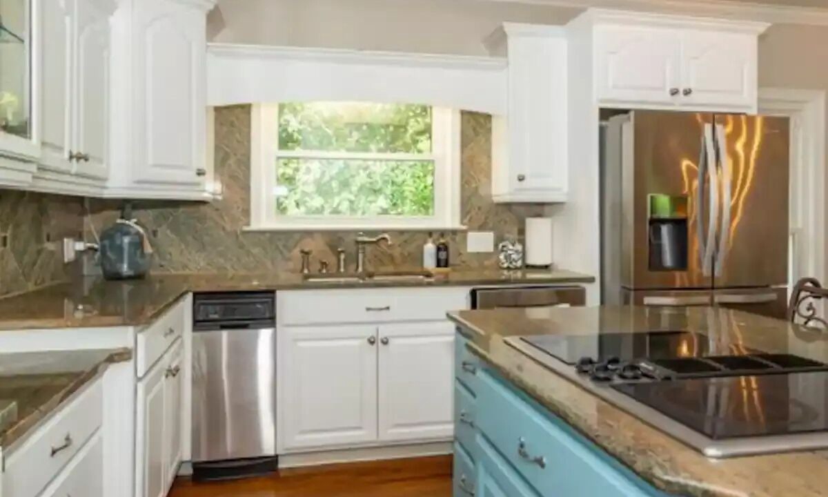 Photo of Kitchen in Titus