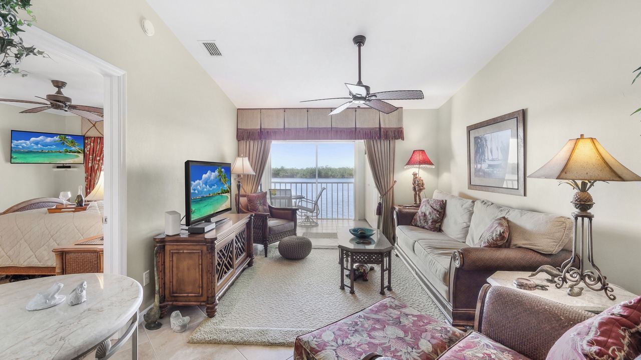 Photo of Livingroom in Hammock Bay
