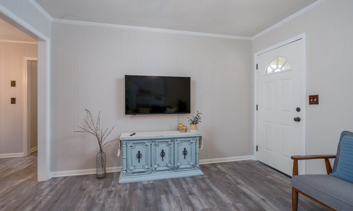 Photo of Livingroom in Northport