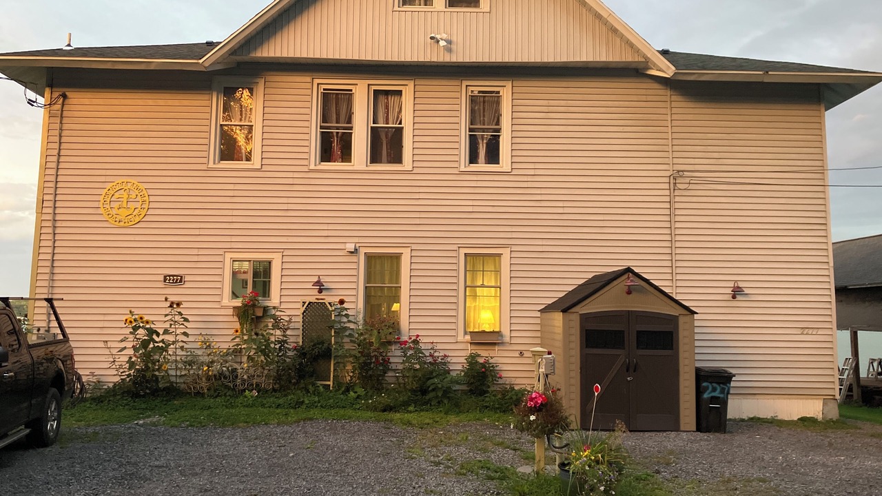 Photo of Outdoor in Sennett