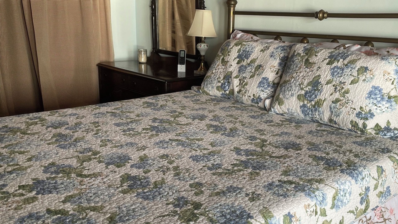Photo of Bedroom in Sennett