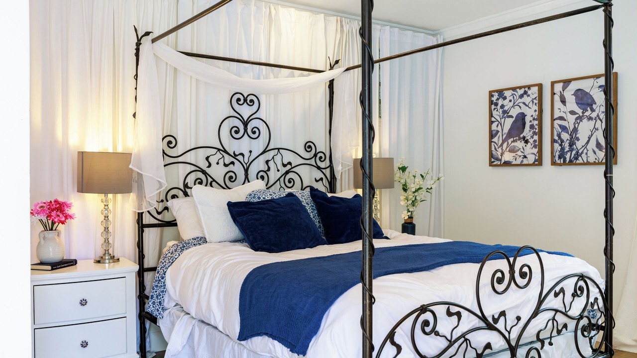 Photo of Bedroom in West Los Angeles