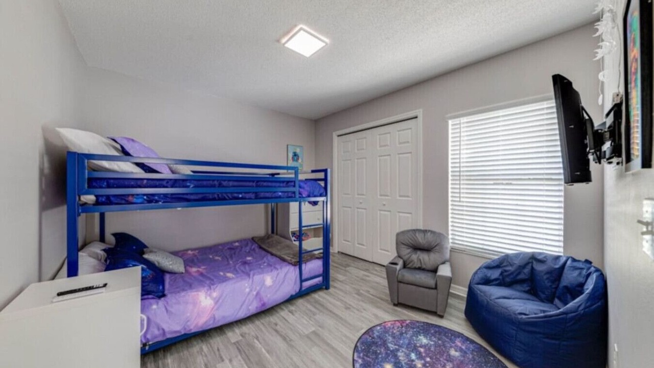 Photo of Bedroom in Thousand Oaks