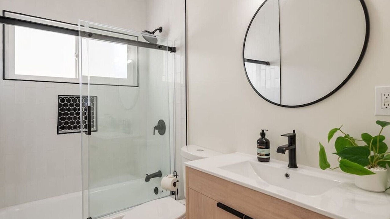 Photo of Bathroom in El Segundo