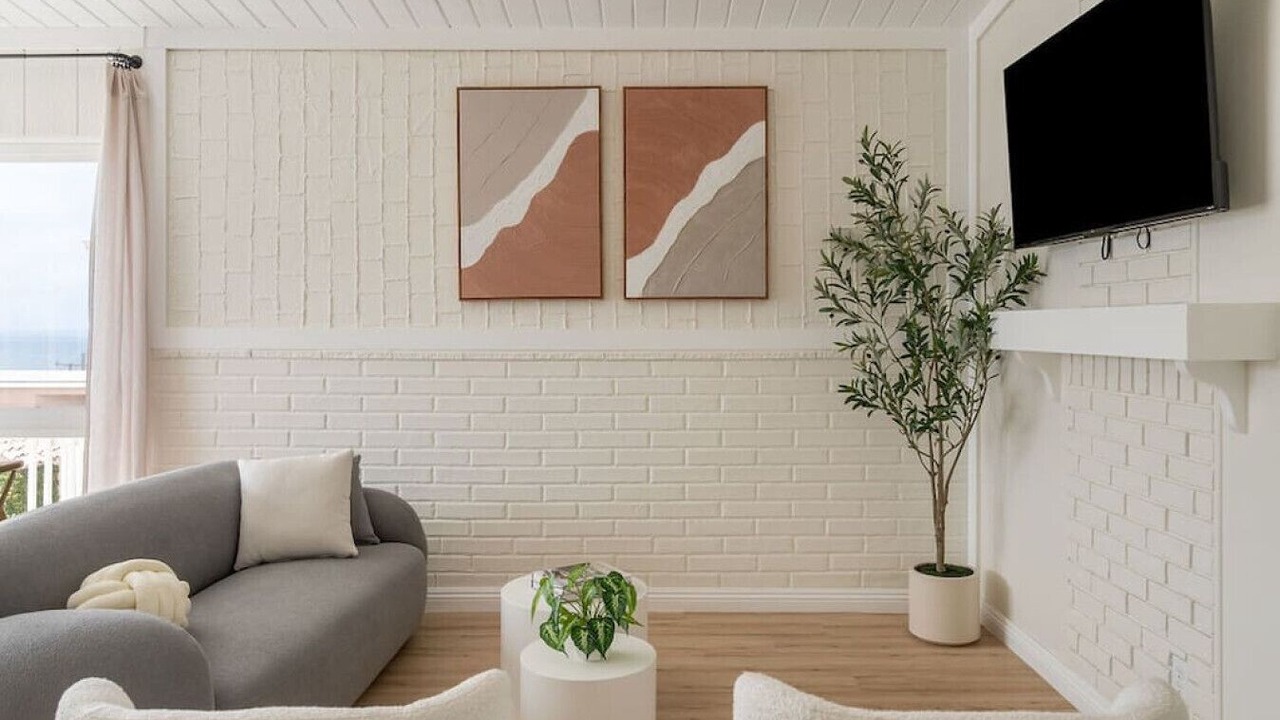 Photo of Livingroom in El Segundo